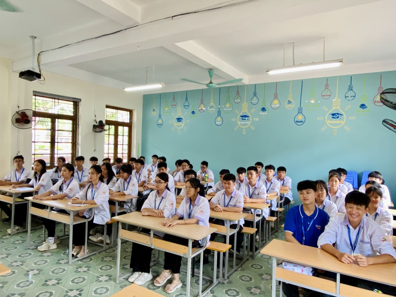 Nâng cao hoạt động TDTT ở tổ chuyên môn trong nhà trường