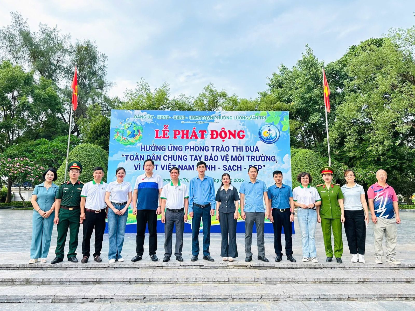 HƯỞNG ỨNG LỄ PHÁT ĐỘNG PHONG TRÀO THI ĐUA “TOÀN DÂN CHUNG TAY BẢO VỆ MÔI TRƯỜNG, VÌ MỘT VIỆT NAM XANH – SẠCH – ĐẸP”