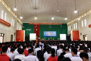 Ngoại khóa tuyên truyền về tác hại của ma túy đối với sức khỏe con người