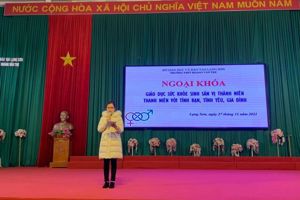 NGOẠI KHOÁ GIÁO DỤC SỨC KHỎE SINH SẢN VỊ THÀNH NIÊN - THANH NIÊN VỚI TÌNH BẠN, TÌNH YÊU, GIA ĐÌNH