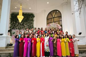 🌻Phụ nữ là những đoá hoa rực rỡ nhất🌺