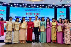 THAM GIA HỘI THI GIÁO VIÊN DẠY GIỎI CẤP TỈNH  NĂM HỌC 2025 – 2026, DẤU ẤN CHUYÊN MÔN CỦA TỔ SỬ - ĐỊA – GDKT&amp;PL