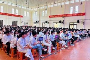 TRƯỜNG THPT HOÀNG VĂN THỤ TỔ CHỨC HỌC TẬP, QUÁN TRIỆT QUY CHẾ THI TỐT NGHIỆP THPT NĂM 2026 CHO HỌC SINH LỚP 12